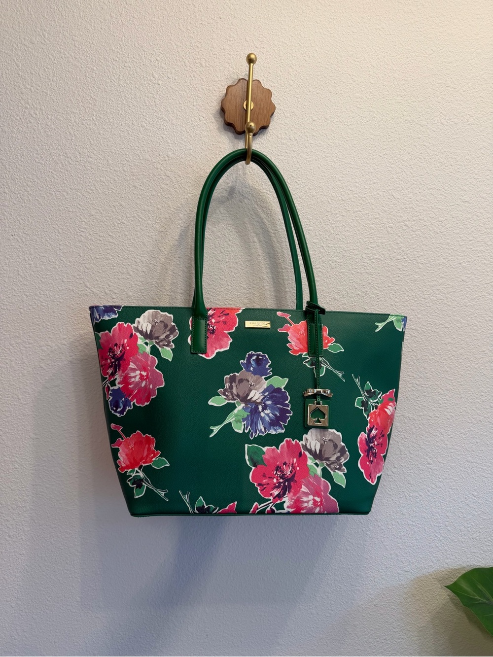 Kate Spade New York floral tote bag 🌸
